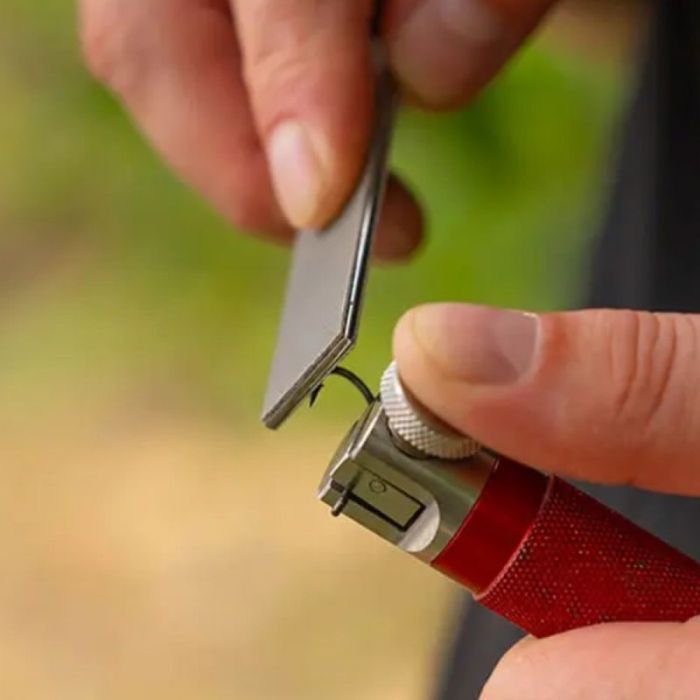 Piatra pentru Ascutit Carlige Gardner Compact Hook Stone 2