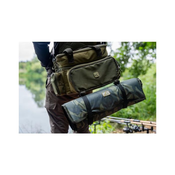 Saltea de Receptie Korum Camo Roll-A-Mat 5