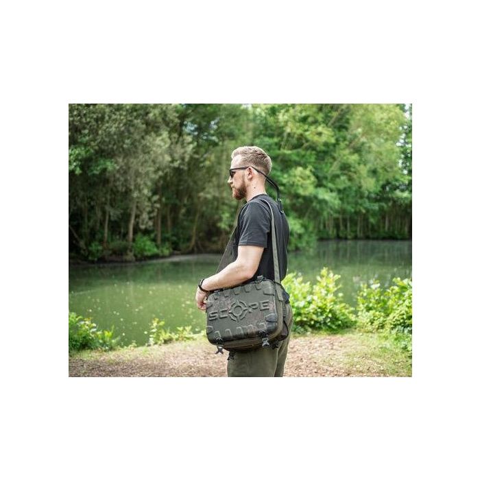 Термоизолирана чанта Nash Scope OPS Rucksack Expansion Pack Foil Lined, 35x25x9-18cm 5